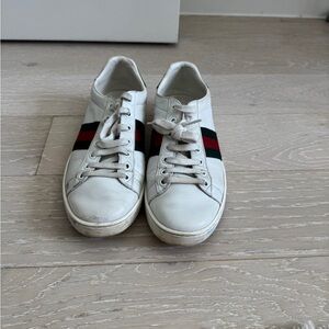 Gucci Women’s Ace Sneakers size 7.5